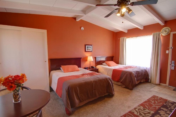 Harmony Motel image 39